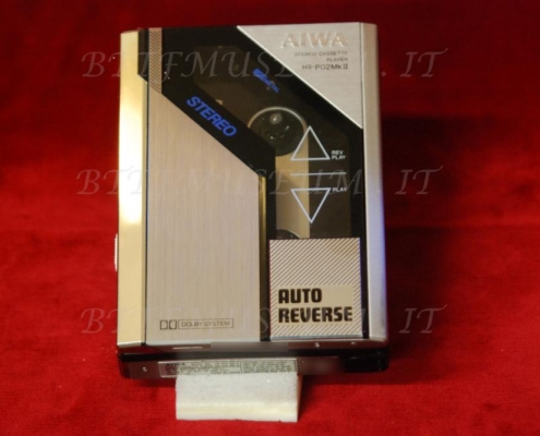 marty_aiwa_walkman_02