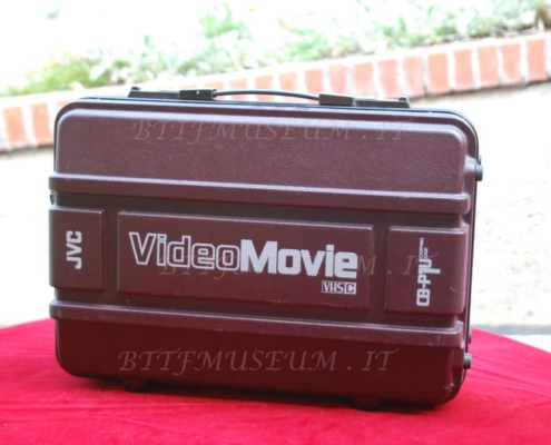 docs_videocamera_recorder_jvc_04