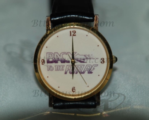 production_crew_member_wristwatch_02